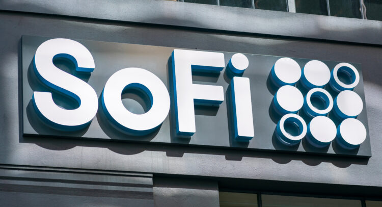 Акции SOFI падают после нового рейтинга продаж