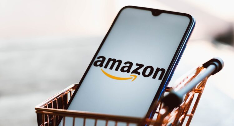 Amazon Could Provide Free Mobile Service to Prime Members