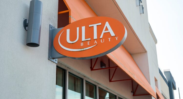 Ulta Beauty Stock (NASDAQ:ULTA): стоит ли покупать после большого отката?