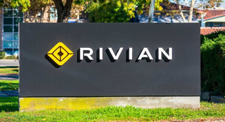 Акции Rivian (NASDAQ:RIVN) упали из-за убытков в первом квартале и слабых прогнозов