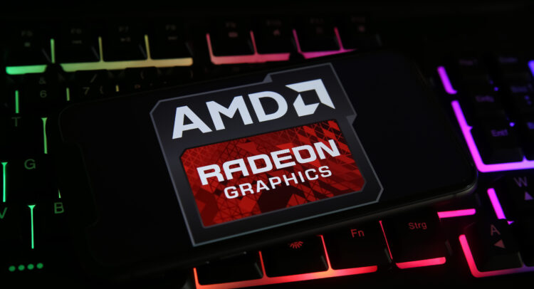 AMD (NASDAQ:AMD) представляет новую линейку чипов