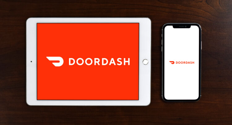 DoorDash (NYSE:DASH) падает, выплаты по студенческим долгам могут сильно ударить