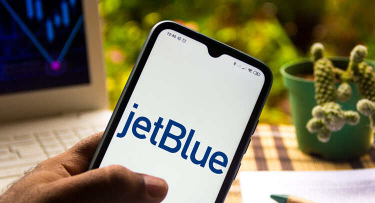 JetBlue (NASDAQ:JBLU) Bookings Decline, Stock Surges