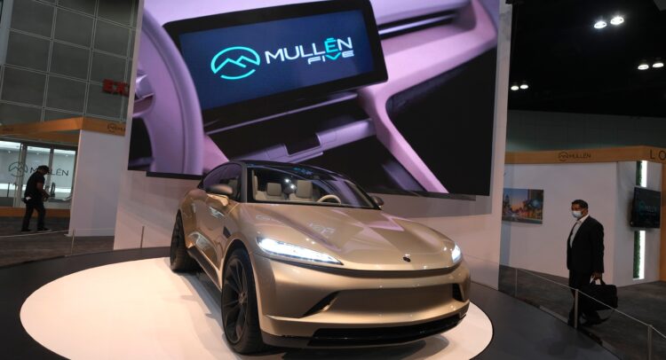 Акции Mullen Automotive (NASDAQ:MULN) упали, несмотря на огромный налоговый выигрыш