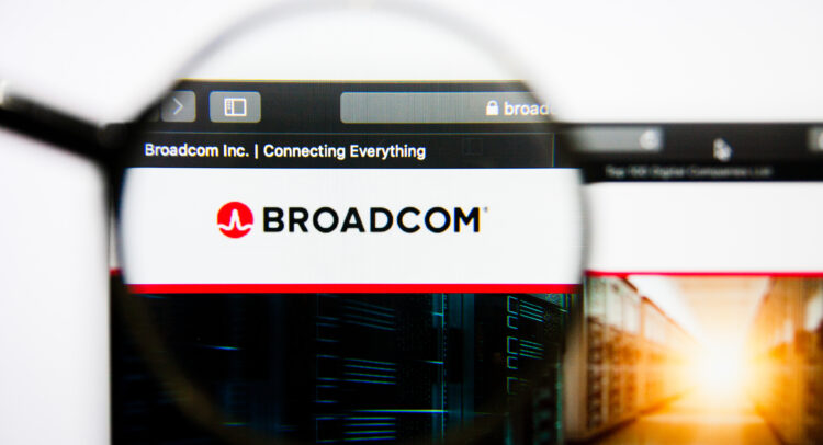 Акции Broadcom (NASDAQ:AVGO): вероятно дальнейшее краткосрочное снижение