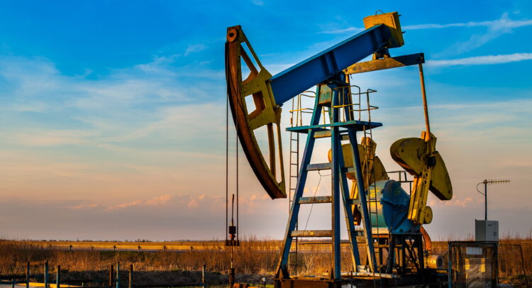 Oil Trading Weekly: Oil Prices Surge as Middle East Tensions Continue