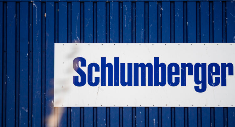 Schlumberger (NYSE:SLB) Russian Assets Worth $600M as Pressure Grows to Exit 