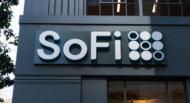 SoFi Stock (NASDAQ:SOFI) Attracts Two Price Target Cuts