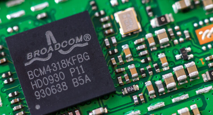 Can Broadcom’s (NASDAQ:AVGO) VMware (NYSE:VMW) Deal Cross China Hurdle?