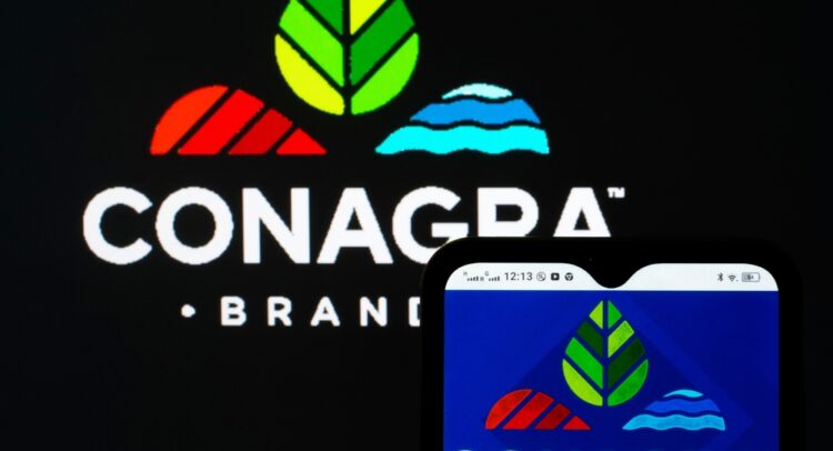 Conagra Brands (NYSE:CAG) Drops on Mixed Q1