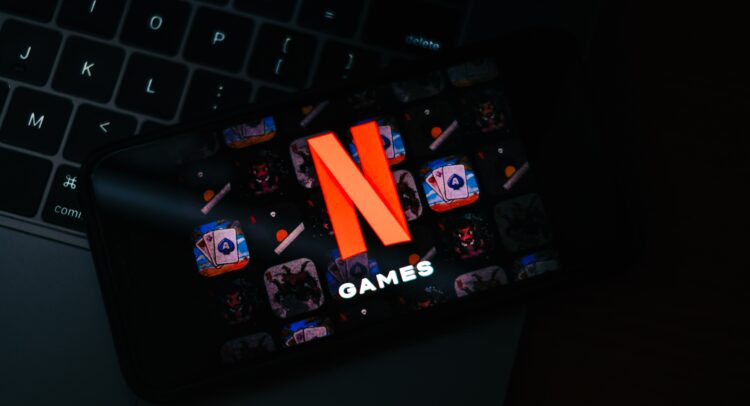 Акции Netflix (NASDAQ:NFLX): не игнорируйте их игровой потенциал