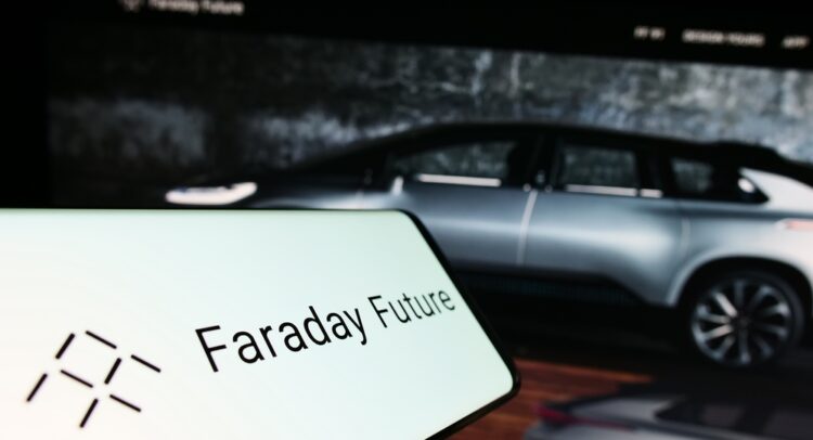 Faraday Future (NASDAQ:FFIE) резко упал из-за сделки по обратной аренде объекта в Калифорнии