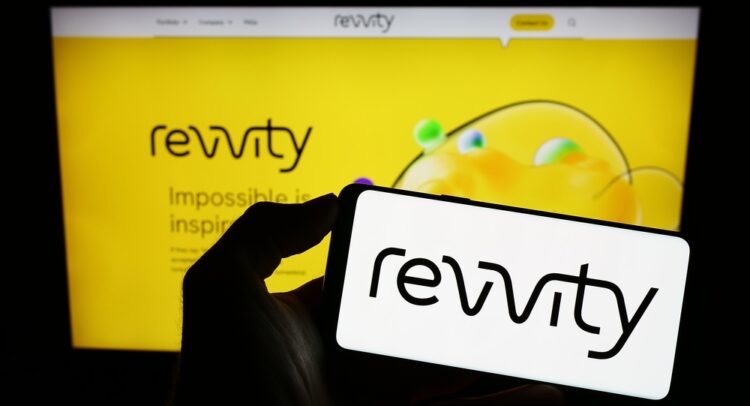 Revvity (NYSE:RVTY) Танки на третьем квартале