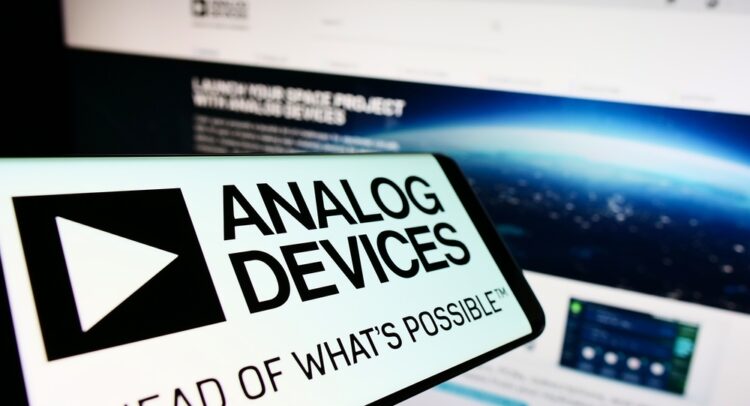 Analog Devices (NASDAQ:ADI) сообщает о двузначном падении выручки в четвертом квартале