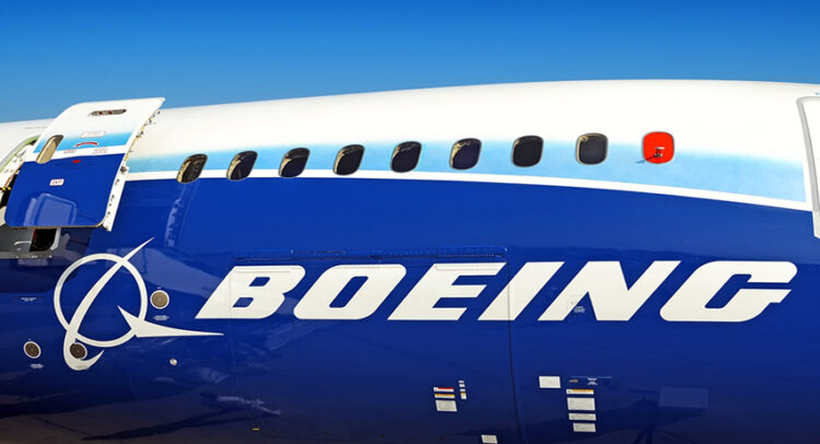 Акции Boeing приближаются к $320, сообщает Deutsche Bank