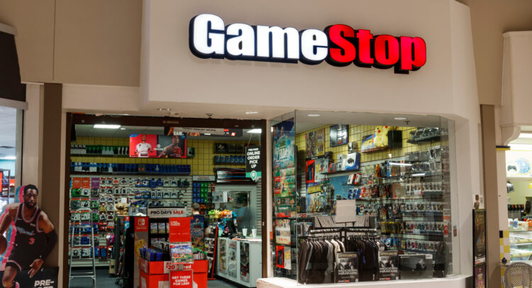 Новый план GameStop (NYSE:GME): покупать акции других компаний