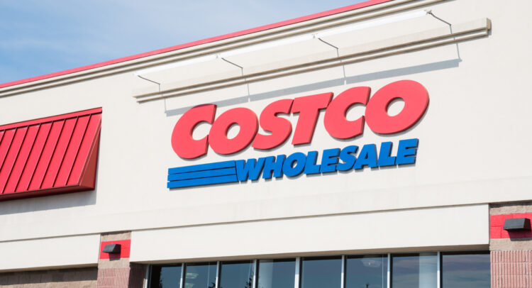 Costco Wholesale turns in first-quarter gains