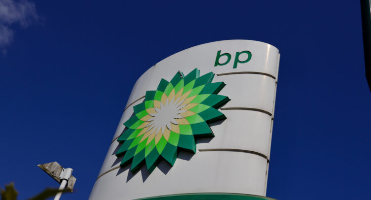 BP прекращает поставки через Красное море из-за атак хуситов