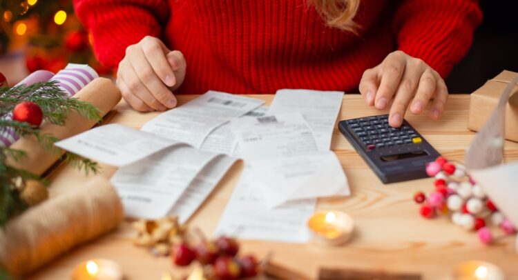 5 Timeless Tips for Saving Money During the Holiday Season