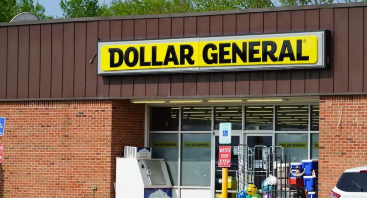 Dollar General (NYSE:DG) вырос в третьем квартале