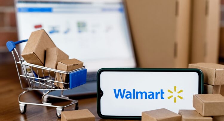 Поможет ли дефляция Walmart (NYSE:WMT) в 2024 году?