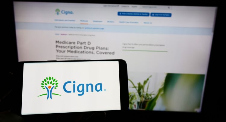 Cigna (NYSE:CI) ухватилась за обновление аналитика