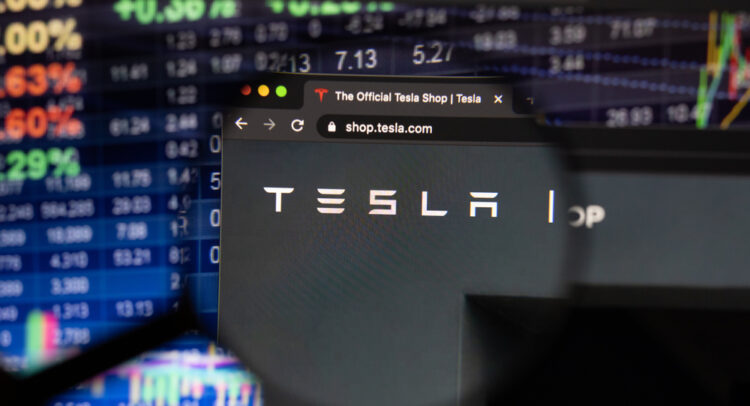 Обзор прибыли Tesla (NASDAQ:TSLA) за четвертый квартал: вот что вам нужно знать