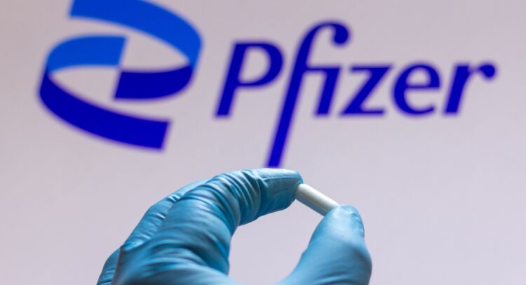 Pfizer (NYSE:PFE) Trends Higher on Mixed Q4 Results