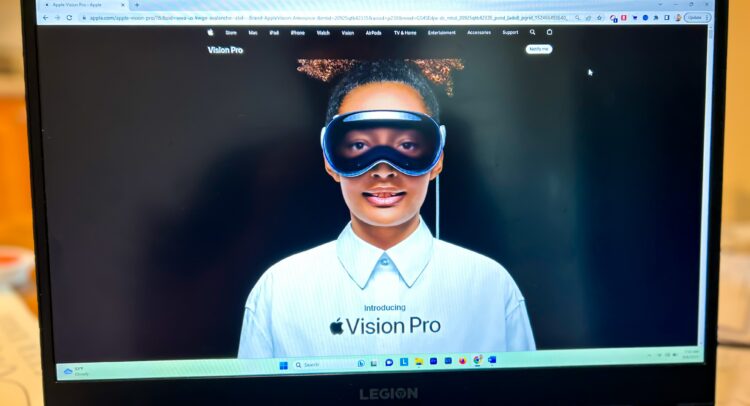 Акции Apple (NASDAQ:AAPL) могут произвести впечатление на фоне приближения запуска Vision Pro