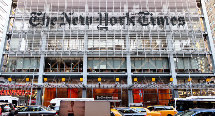 New York Times (NYSE:NYT) Turns to AI despite Lawsuit against OpenAI