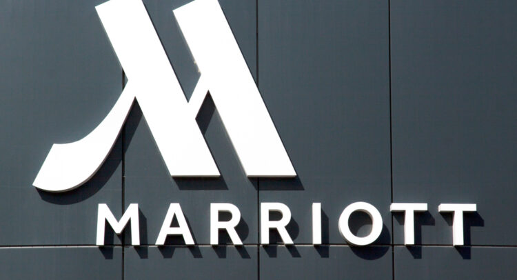 Marriott (NASDAQ:MAR) Crumbles on Mixed Q4 Numbers