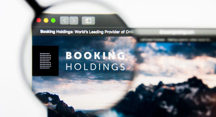 Акции Booking Holdings (NASDAQ:BKNG): оптимистичный настрой после сильного четвертого квартала и первых в истории дивидендов