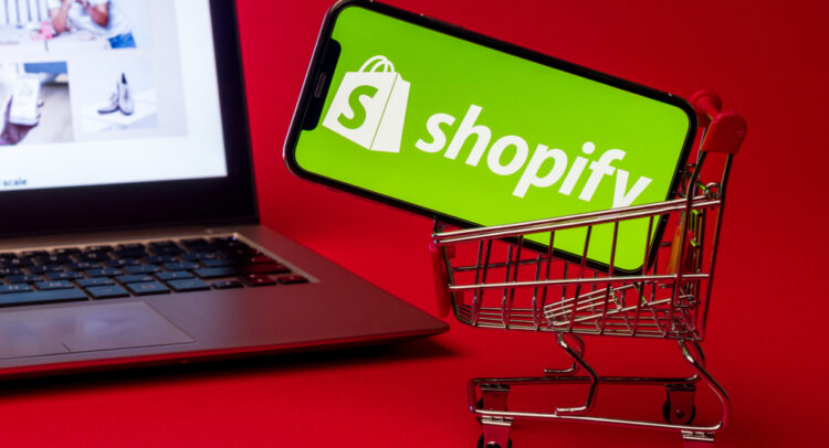 Shopify (NYSE:SHOP) упал, несмотря на превышение ожиданий в четвертом квартале