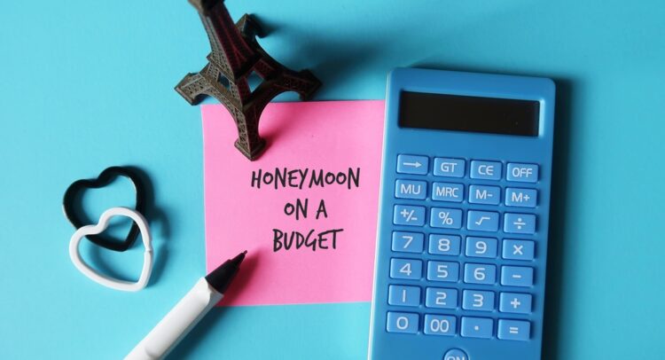 Personal Finance: 7 Tips to Honeymoon on a Budget