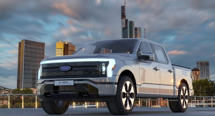 Ford (NYSE:F) Stops Delivery of F-150 Lightning EVs