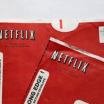 Netflix (NASDAQ:NFLX) Slips on Quiet Sports Deal with Fox