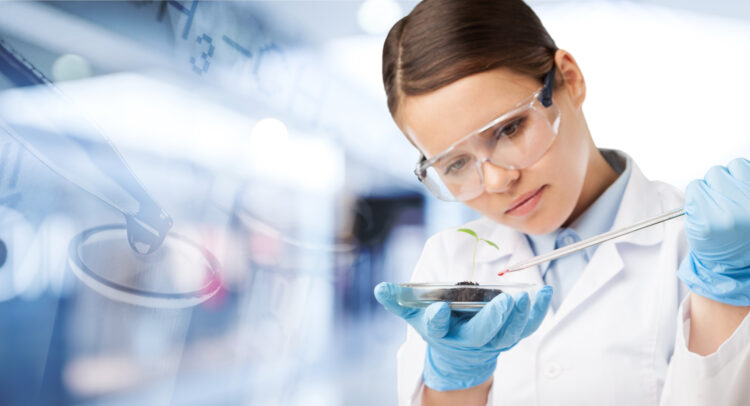 Penny Stock Sutro Biopharma (NASDAQ:STRO): Intriguing Play for Biotech Investors