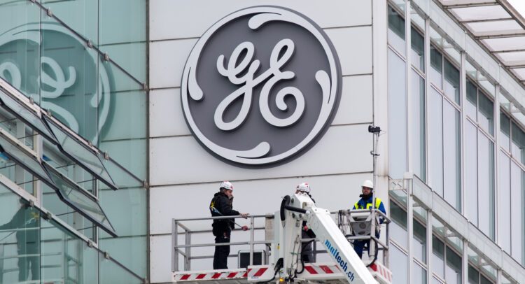 GE (NYSE:GE) Makes New Gains Thanks to Analyst Support