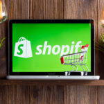 Shopify (TSE:SHOP) Slips as Canadian Retail Proves Mixed