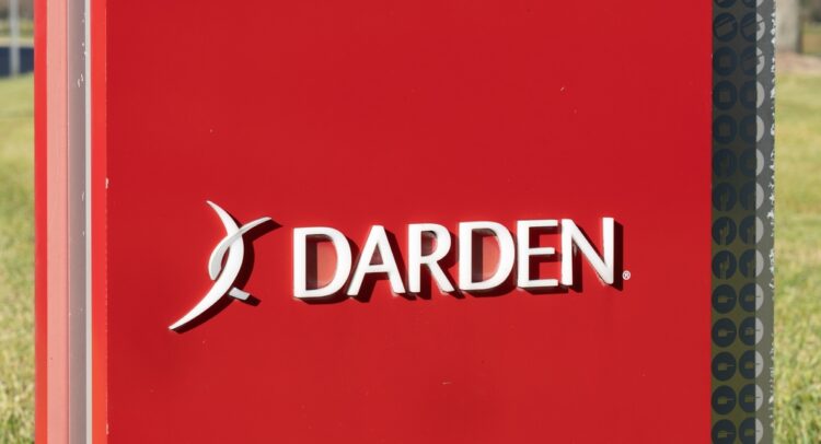 Прибыль DRI: Darden Restaurants падает из-за сокращения прогнозов