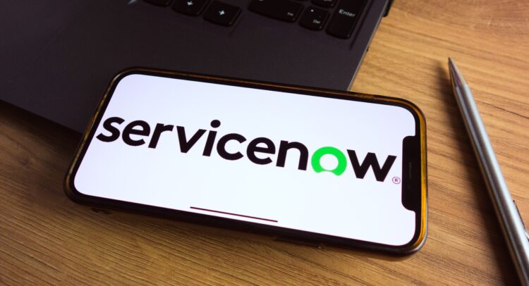 Акции ServiceNow (NYSE:NOW): почему высокая оценка того стоит