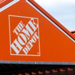 Why Home Depot (NYSE:HD) Looks Like a Top Stock to Buy