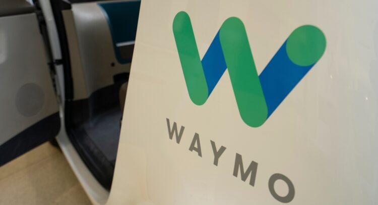 Компания Waymo компании Alphabet (NASDAQ:GOOGL) получила разрешение на расширение службы роботакси