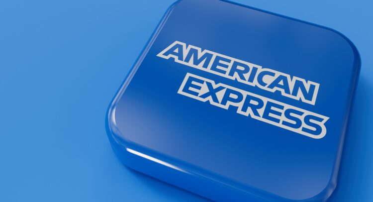 American Express (NYSE:AXP) получила повышение аналитиков, акционеры довольны