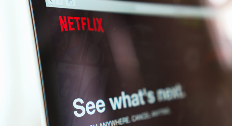 Netflix (NASDAQ:NFLX) растет на фоне восстановления рынка телевизионной рекламы