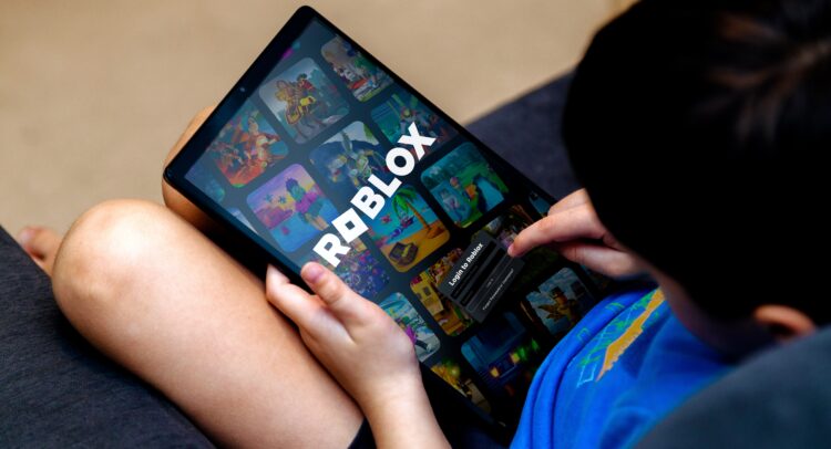 Child Labor or Gift? Roblox (NASDAQ:RBLX) Up despite New Concerns