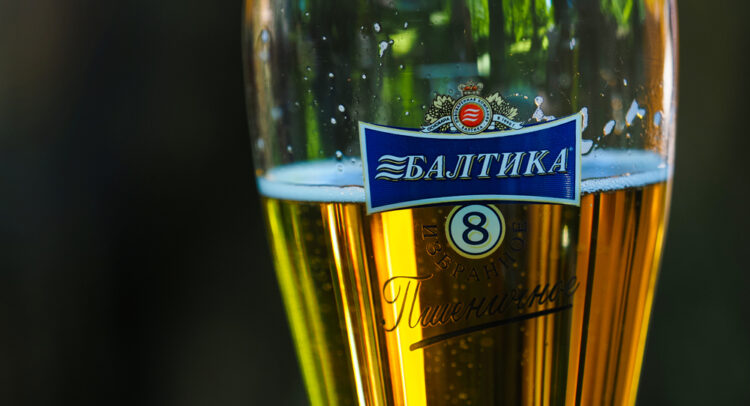 Пивные баталии: подразделения Carlsberg подали в суд на российскую «Балтику»