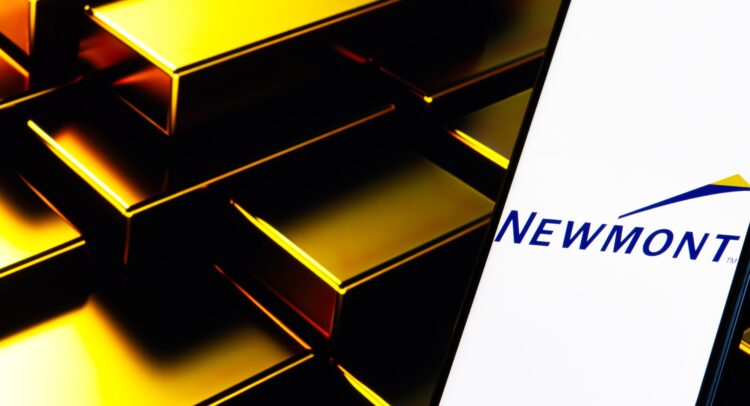 Newmont Stock (NYSE:NEM) Gains 12.5% Amid Tech Tumble