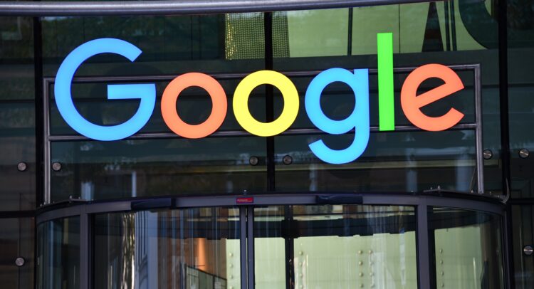 Alphabet (NASDAQ:GOOGL): The Overlooked Magnificent Seven Stock Is Now Thriving