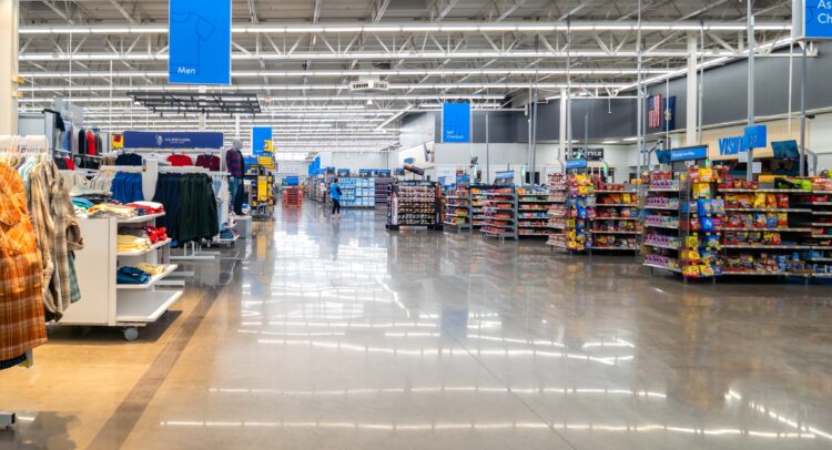 Walmart (NYSE:WMT) Taps AI to Make Salespeople Out of Employees